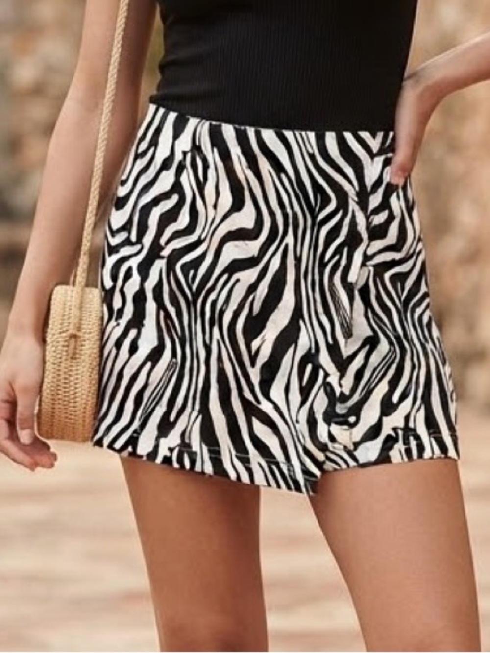 SHEIN Zebra Print High Waist Bermuda Shorts - Black & White
